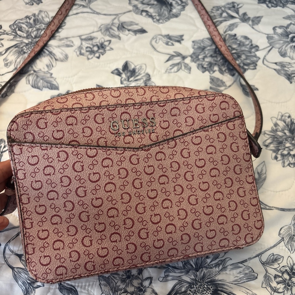 Guess Logo Patterned Pink Crossbody Bag